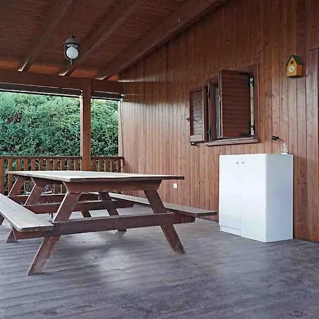 Chalet Relax & Pool 公寓